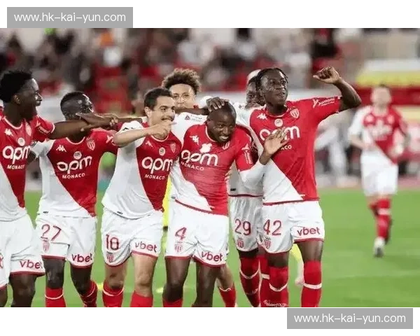 法甲巅峰对决：里尔vs摩纳哥，欧战席位争夺战背后的权谋与博弈